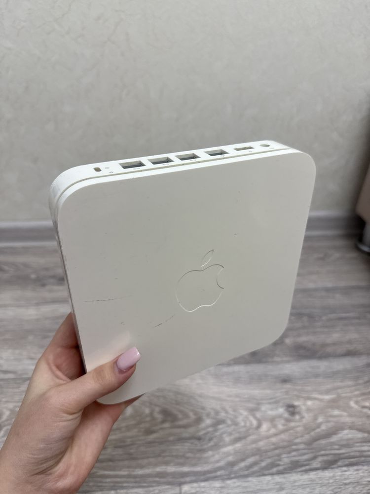 WiFi poутер Apple Airport Extreme Base Station