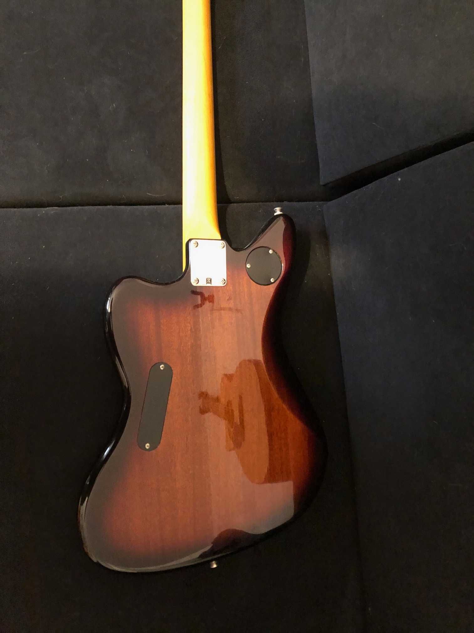 Fender Modern Player Jaguar 2012
