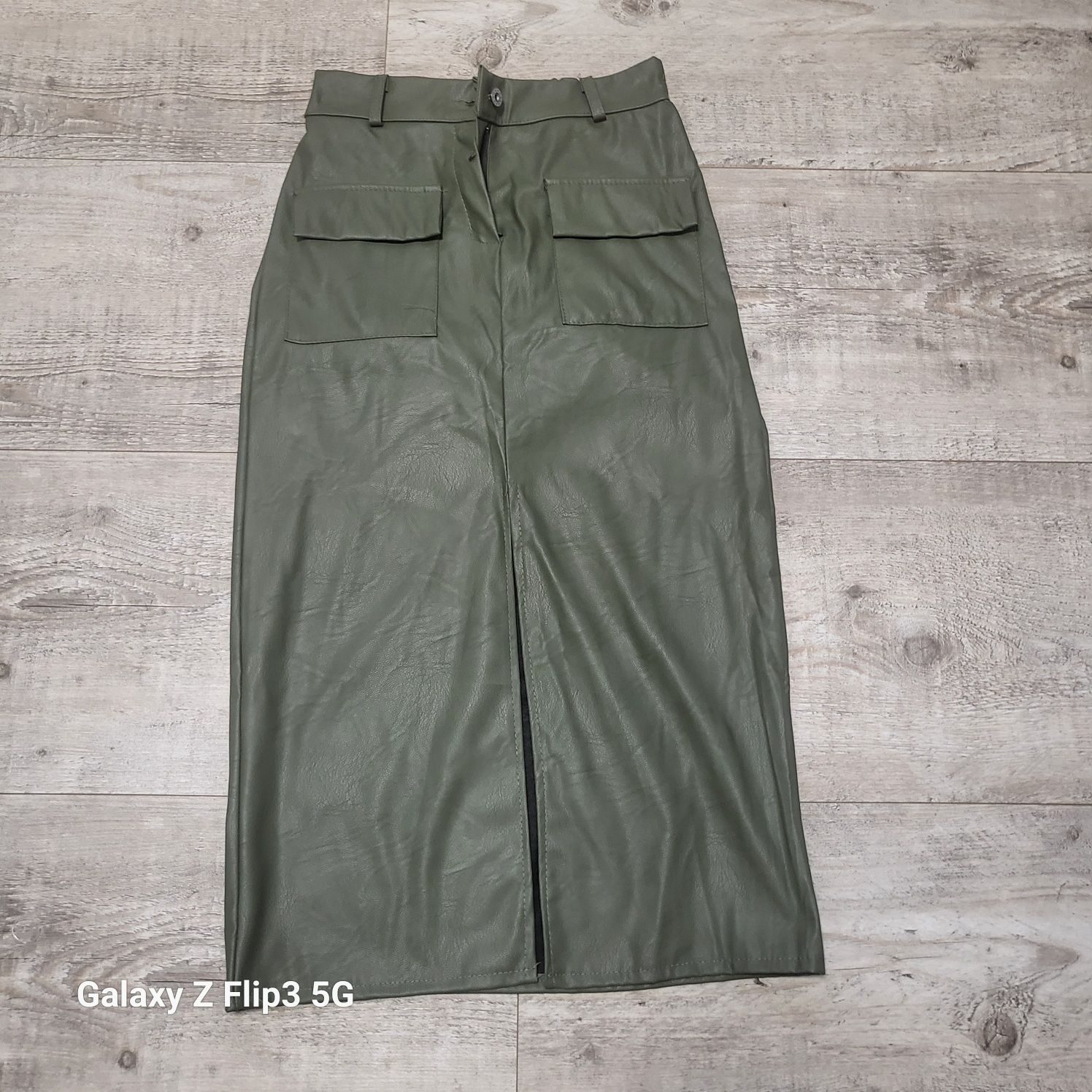 Spódnica ekoskora khaki