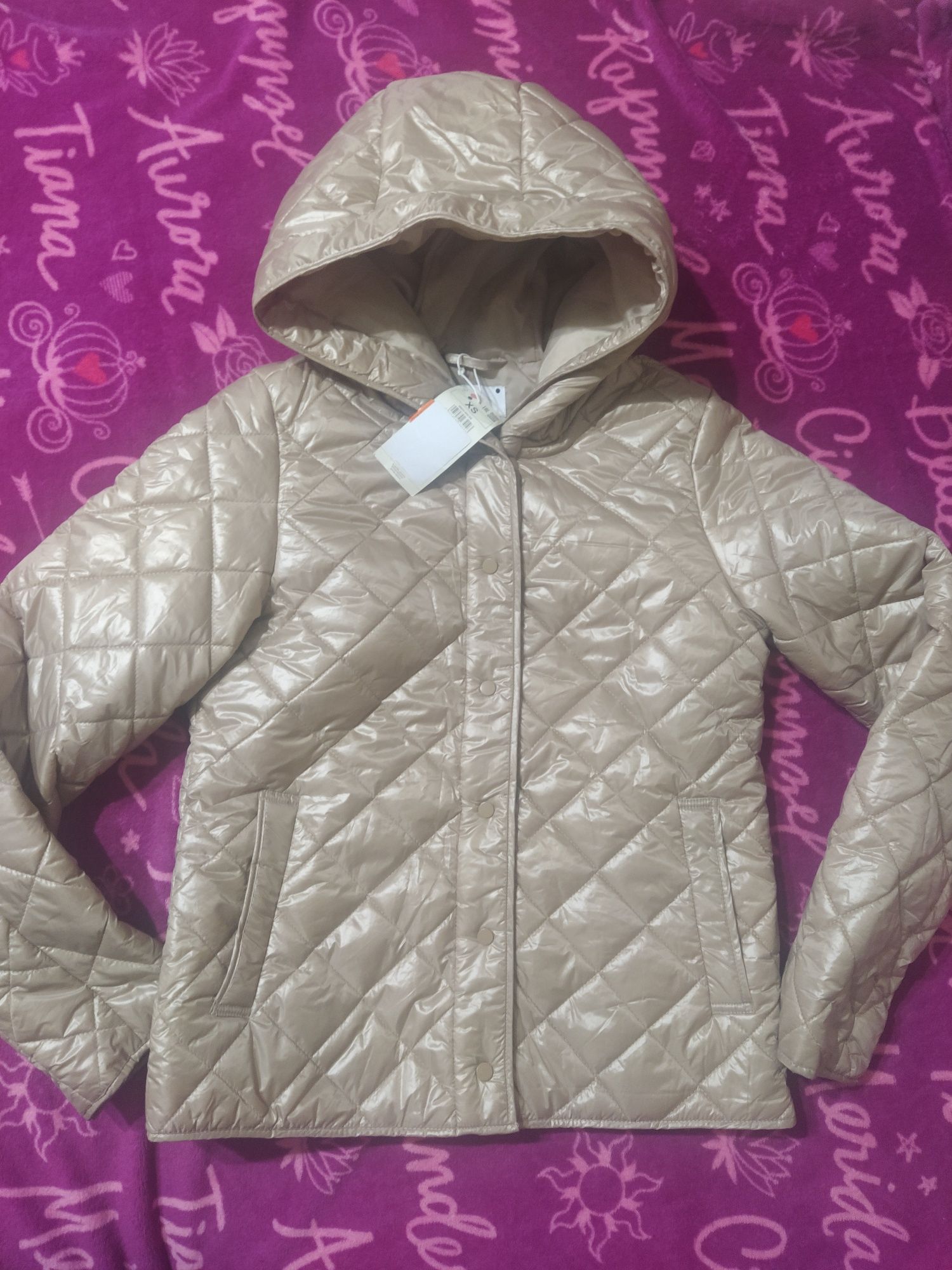 Куртка демі Reserved, р.xs
