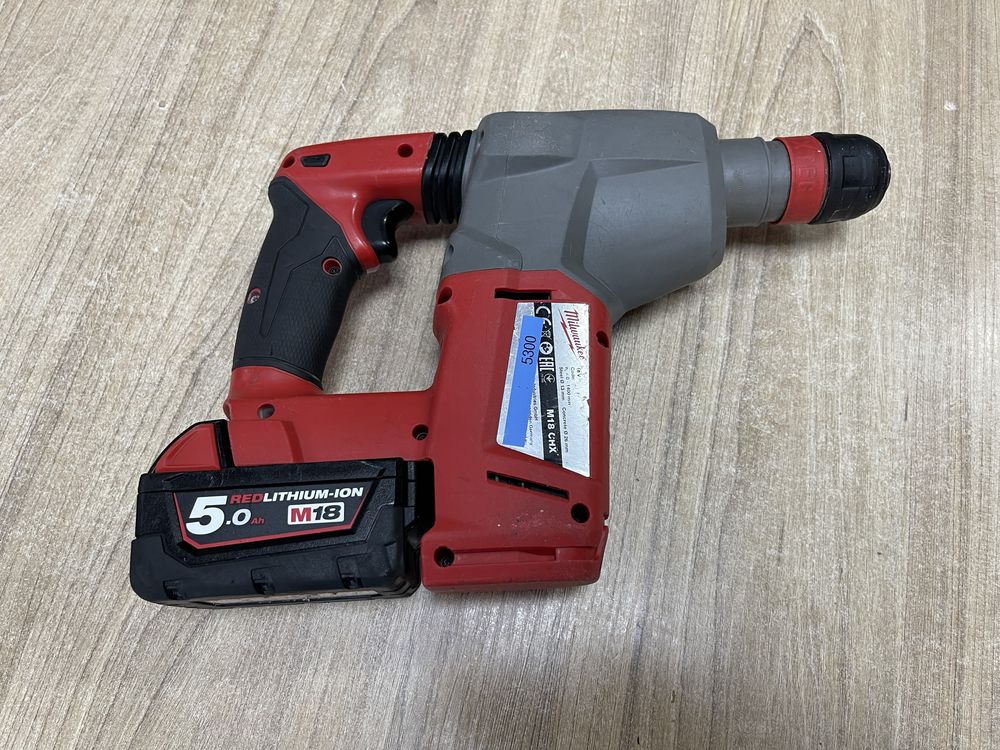 Milwaukee M18 CHX / безшітковий перфоратор Мілвокі