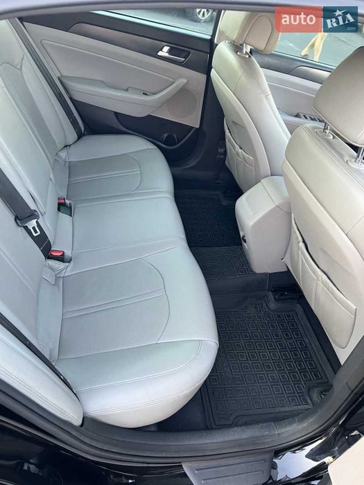 Авто Hyundai Sonata 2014