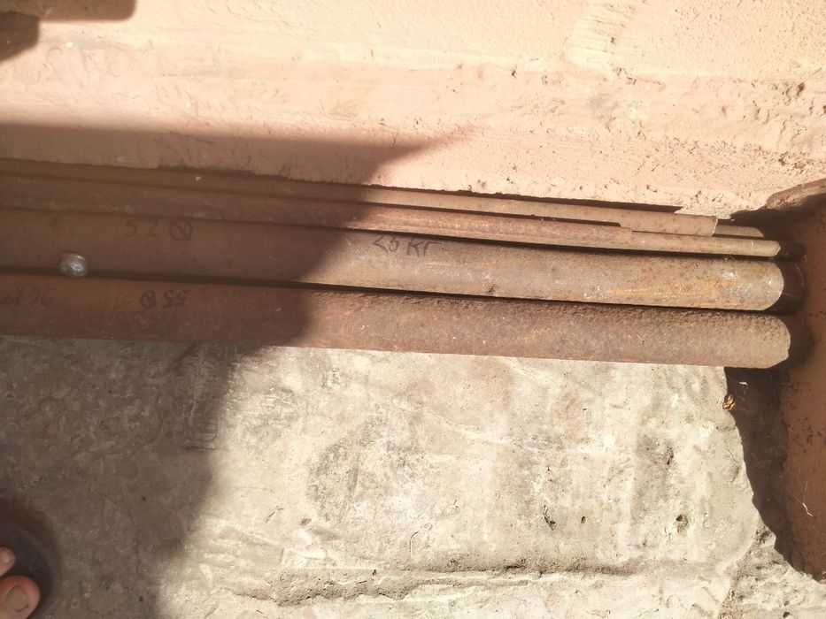 Кругляк з металу