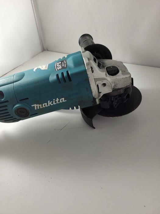Szlifierka kątowa MAKITA GA5021C
