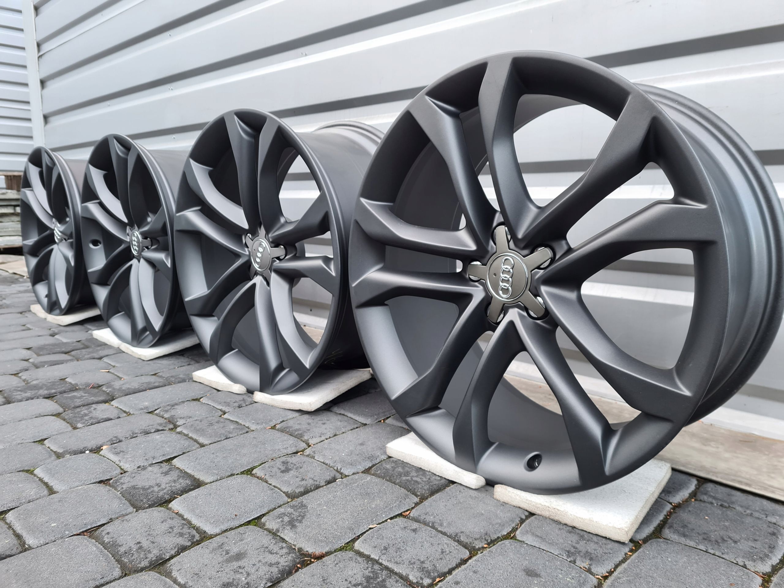 Oryginalne Felgi Audi 20 A4 A5 A6 A7 A8 Q3 Q5 Q7