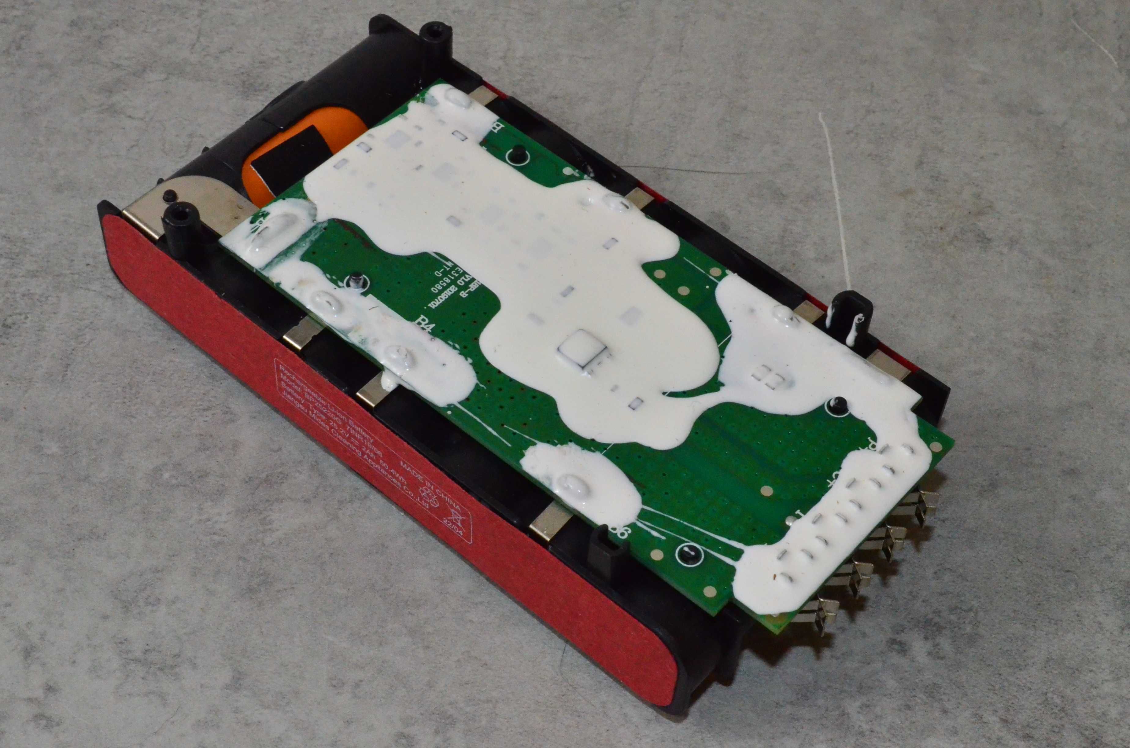 Bateria akumulator z modułem odkurzacza pionowego Eureka Stylus NEC380