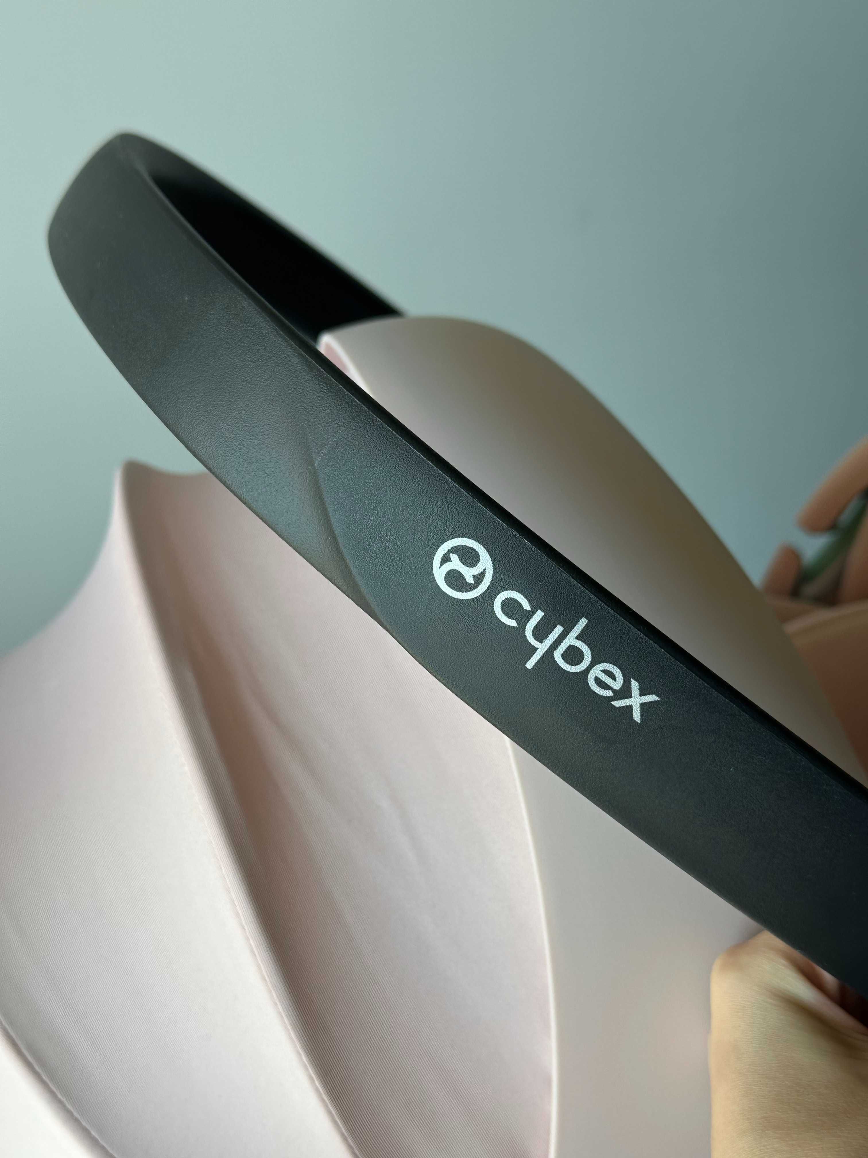 Автокрicло i База Cybex Platinum Cloud T Plus i-Size, Base T i-Size