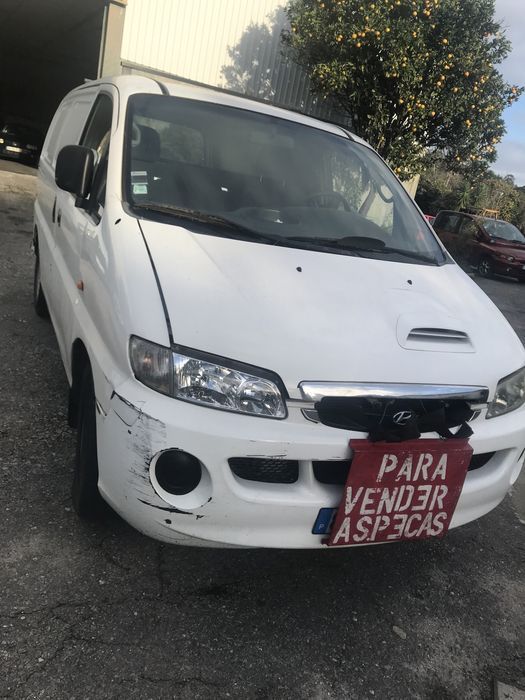 Hyundai H 1 (2.5 TD Ano 2004 para vender as peças