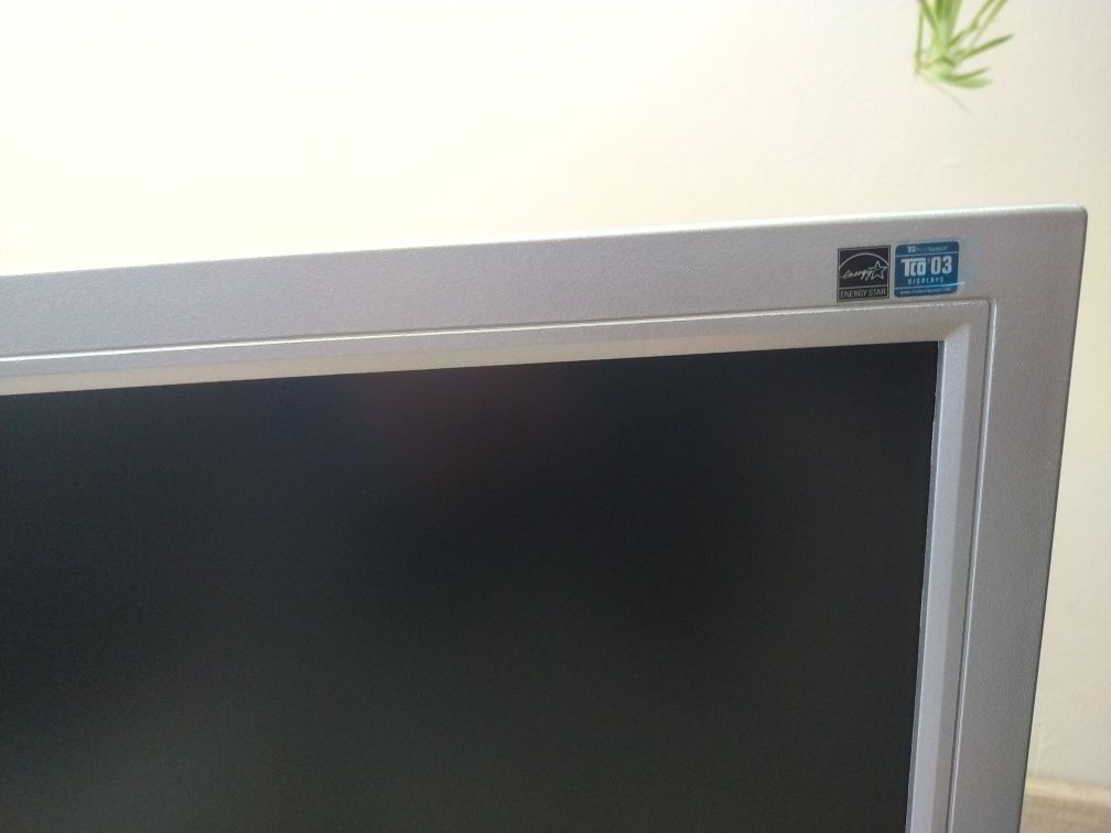 Monitor LG Flatron L1918S-SN
