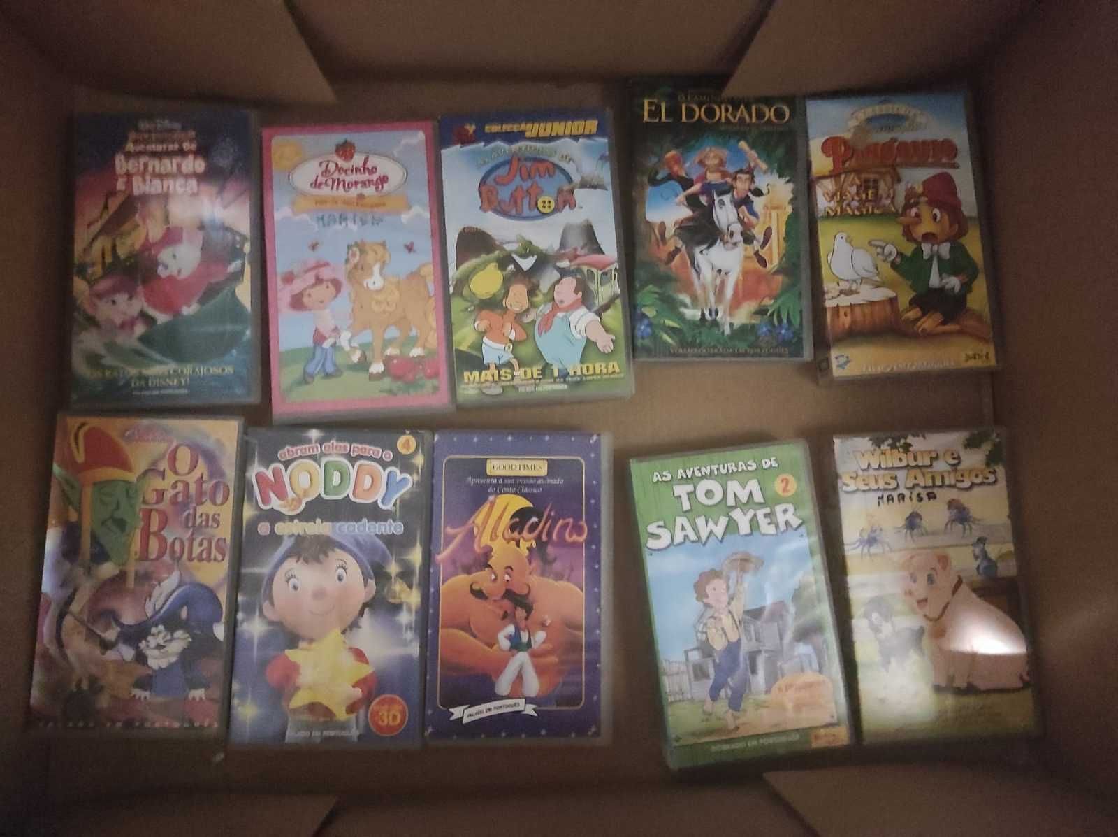Vendo lote de 40 cassetes VHS infantis