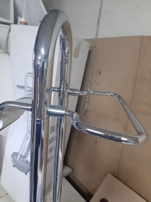 Vendo Porta-rolos WC NOVO