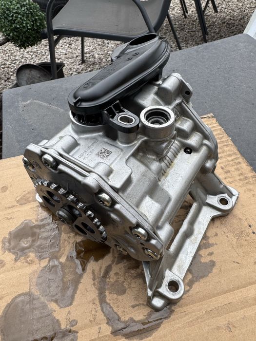 BMW M340i G20 G21 Pompa oleju METALOWA olejowa nowy typ