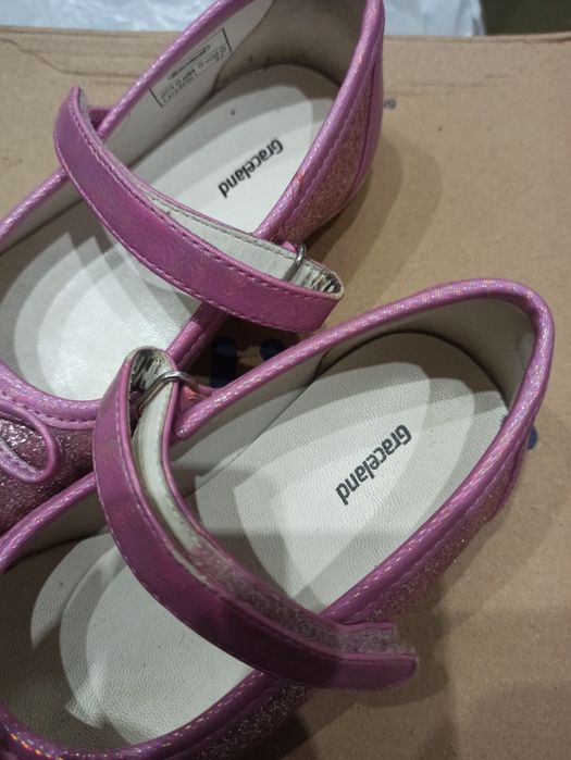 Buciki, balerinki dla dziewczynki. R. 27