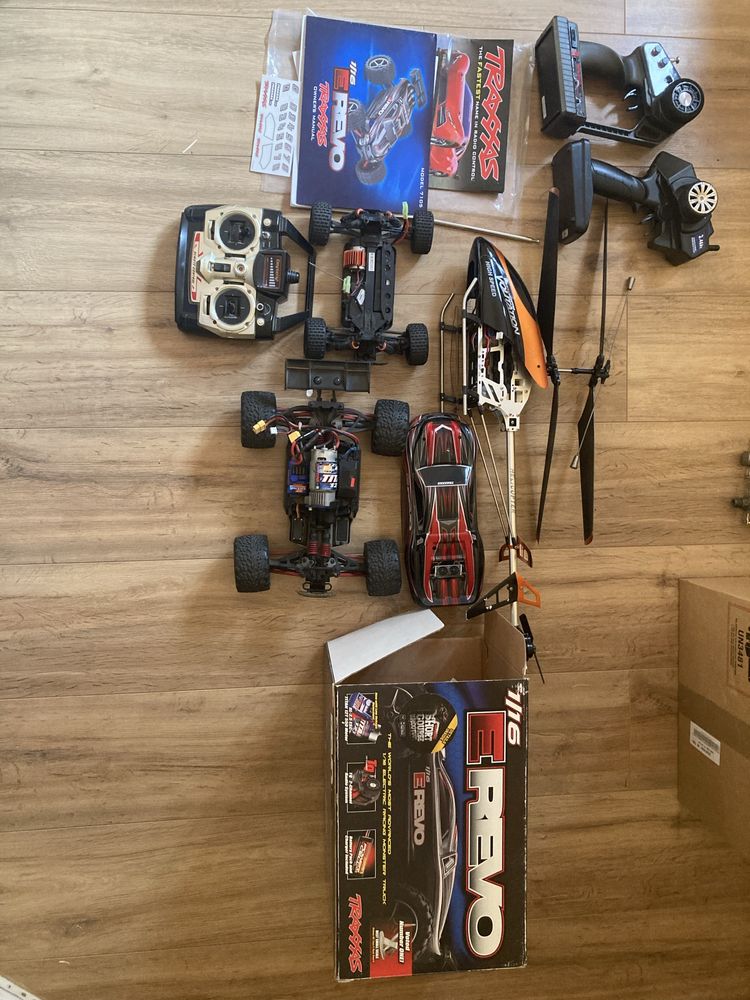 Autka RC E REVO helikopter HVOLTATION