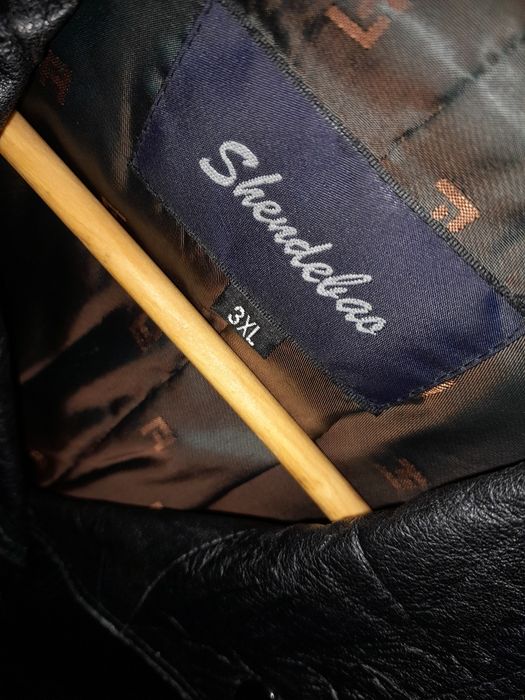 Продам кожаний  жіночий піджак