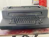 Maquina de escrever IBM Selectric III