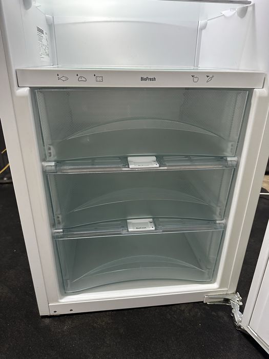 Вбудований холодильник Liebherr /284 л /BioFresh/A+++/PowerCooling
