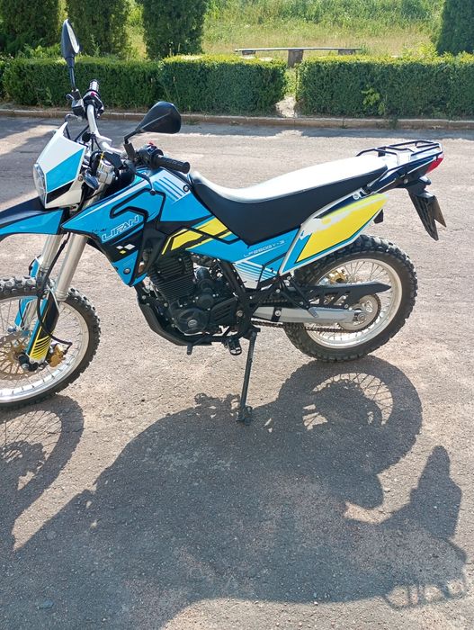 Продам  Lifan kpx250