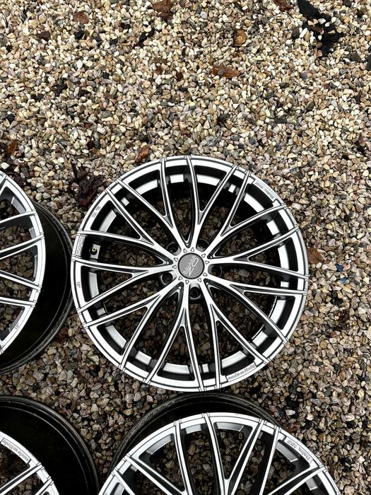 Felgi Alufelgi OZ Italia R19 5x120 8,5j et 29