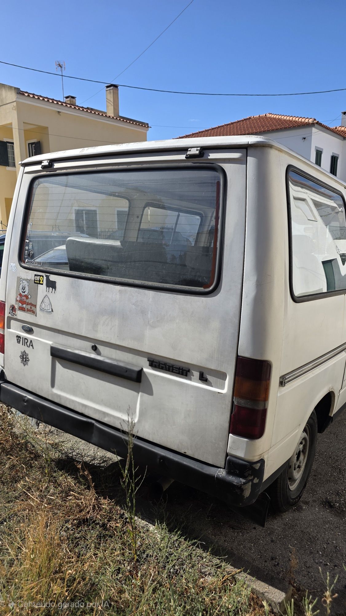 Vende-se Máquina do Tempo de 9 Lugares (Não precisa de plutónio)