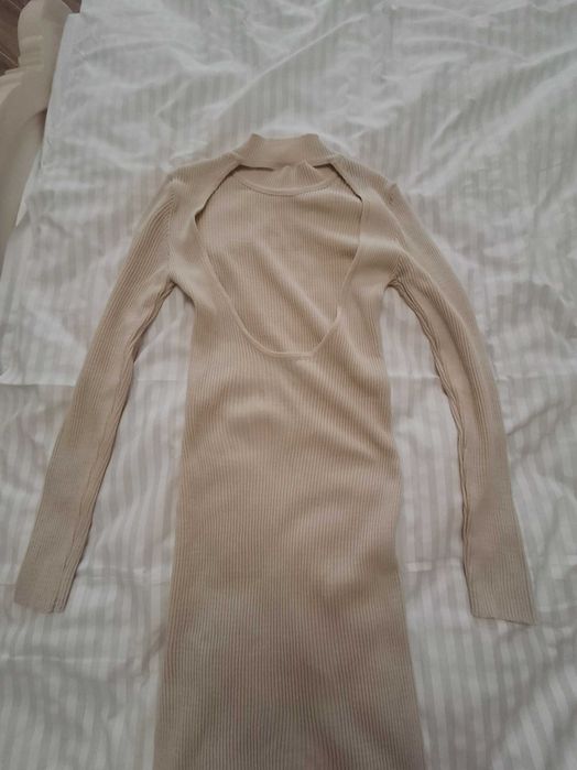 Трикотажна сукня one by one