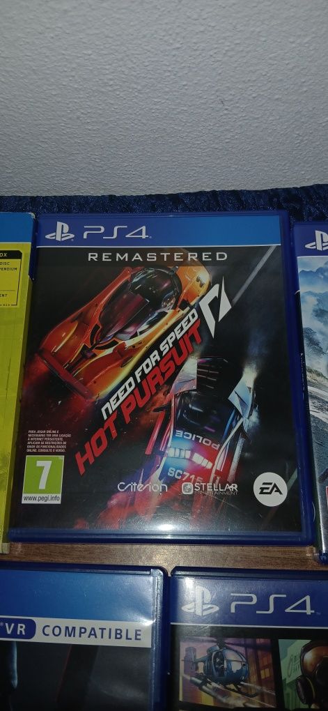 Jogos ps4- como novo