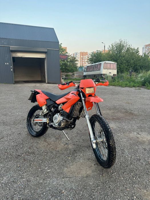 Мотоцыкл cpi 250