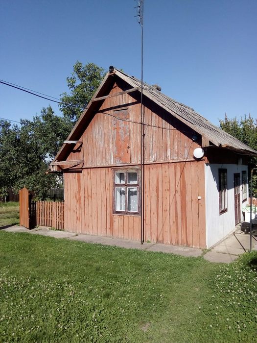 Продаж земельної ділянки з будинком