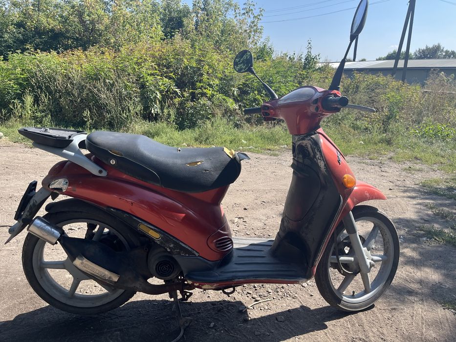Продам мопед piaggio liberty