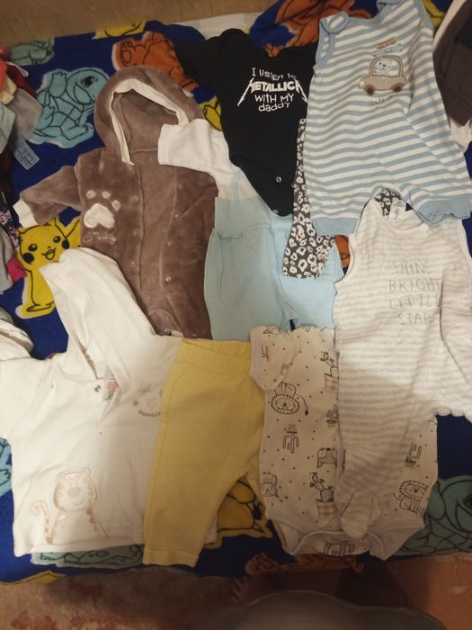 Дитячі речі на хлопчика від народження до 6 місяців