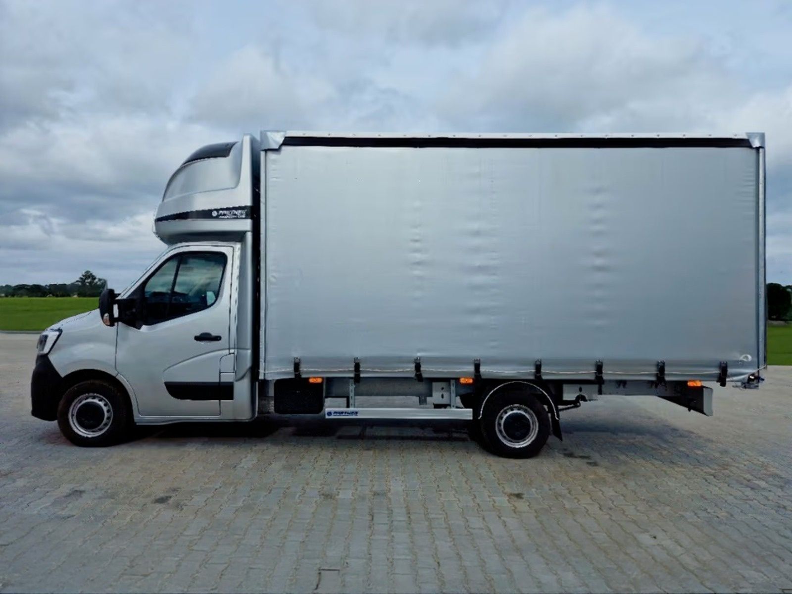 Продам . Renault  Master 2021р