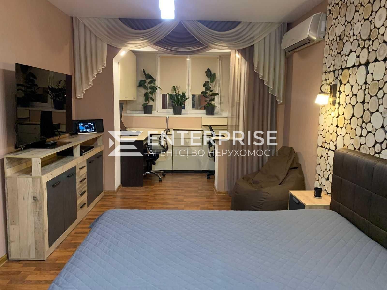 Продаж 3к квартири вул. Північна, Оболонський район