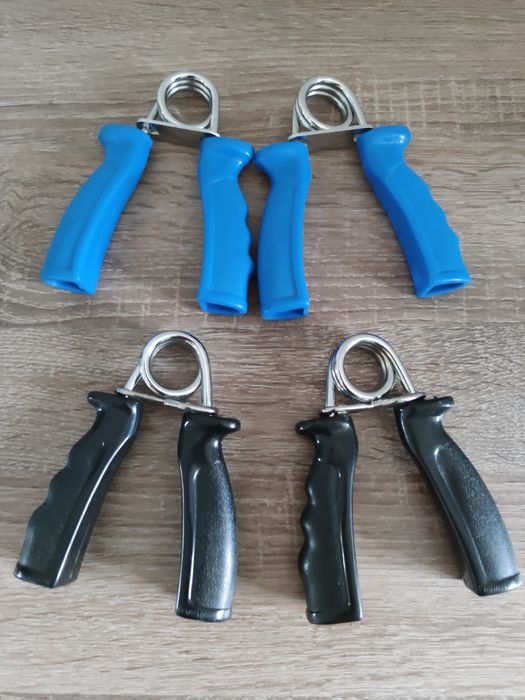 Ściskacze do rąk - Dwa zestawy