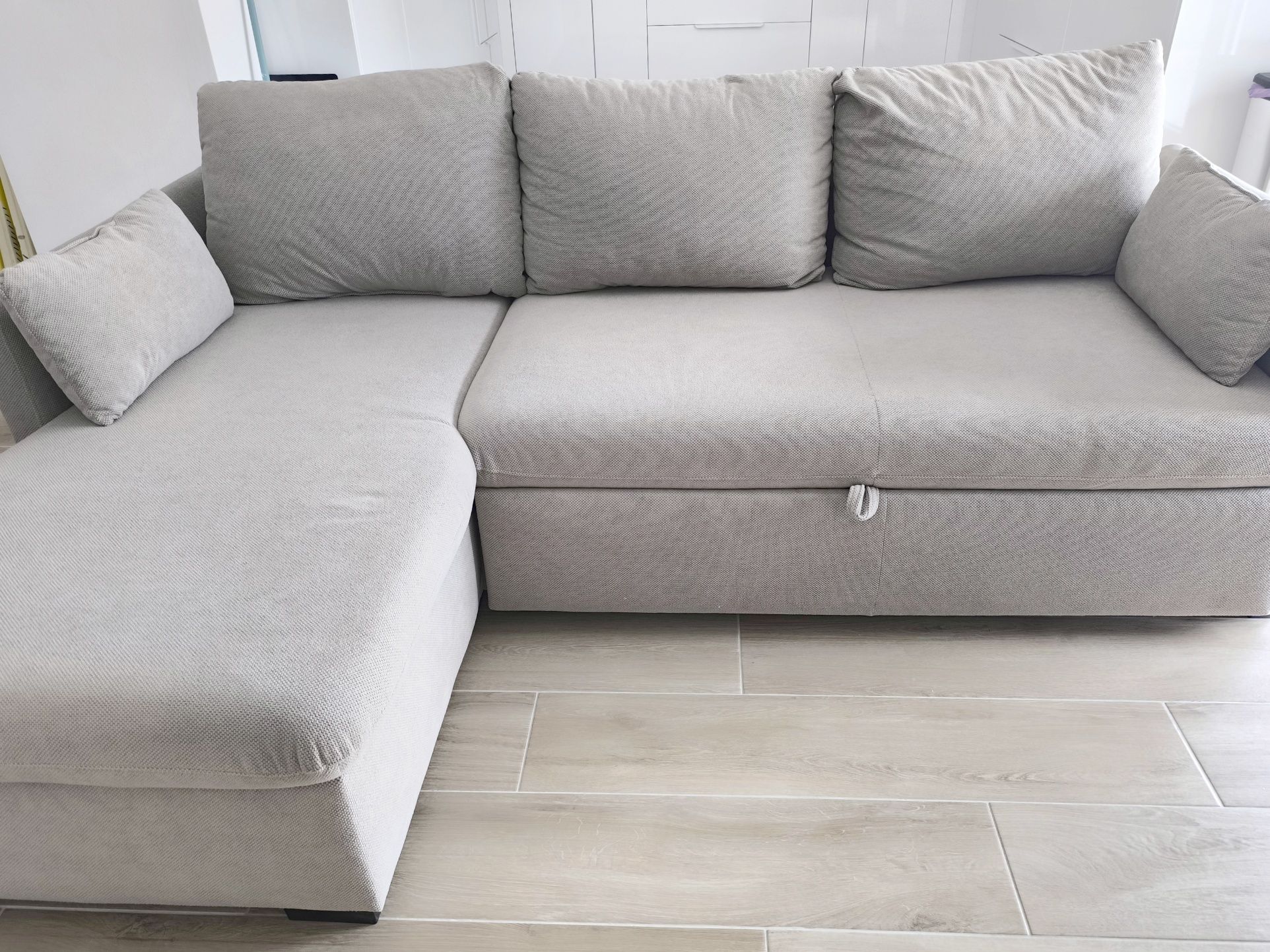 Sofá chaise longe c/cama reversível