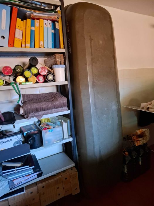 caixa transportadora com barras para o carro