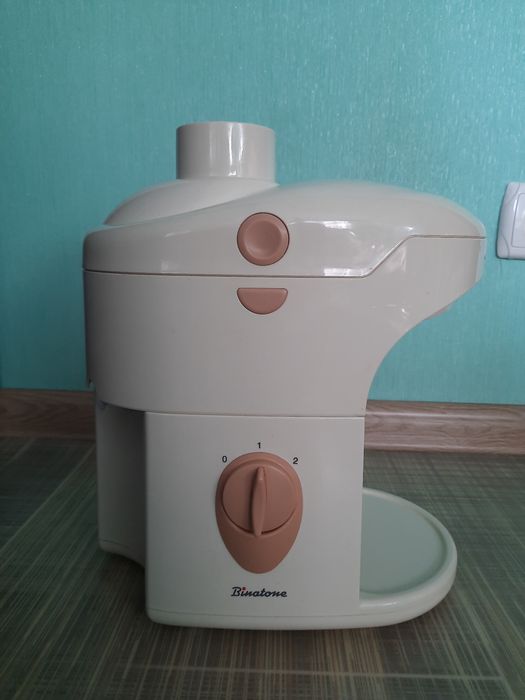 Соковыжималка б/у