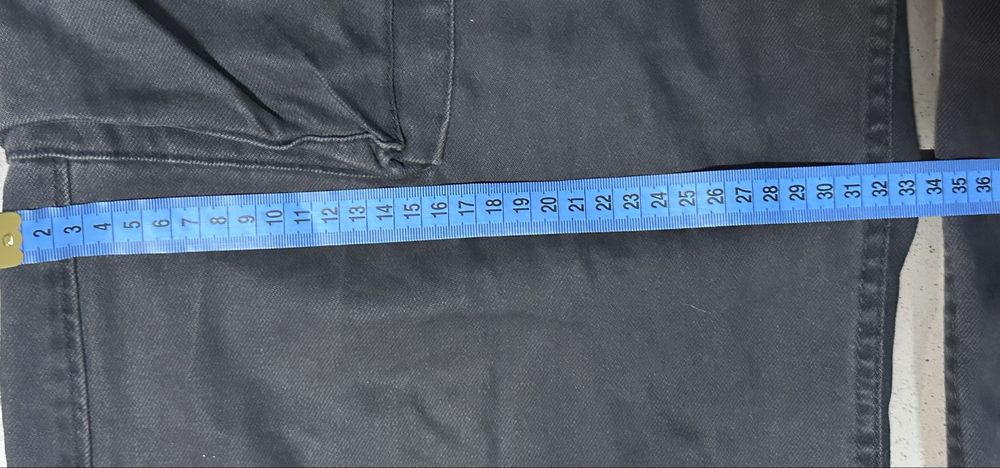 Темні джинси Bershka