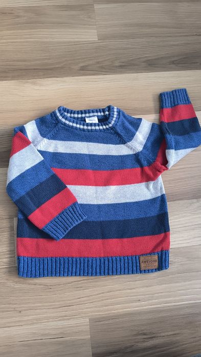 Elegancki sweter dla chłopca r. 80 w paski