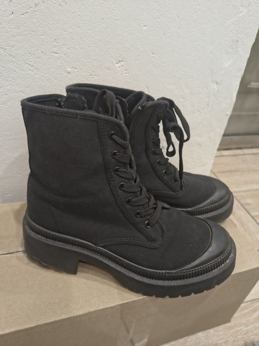 Черевики жіночі чорні
