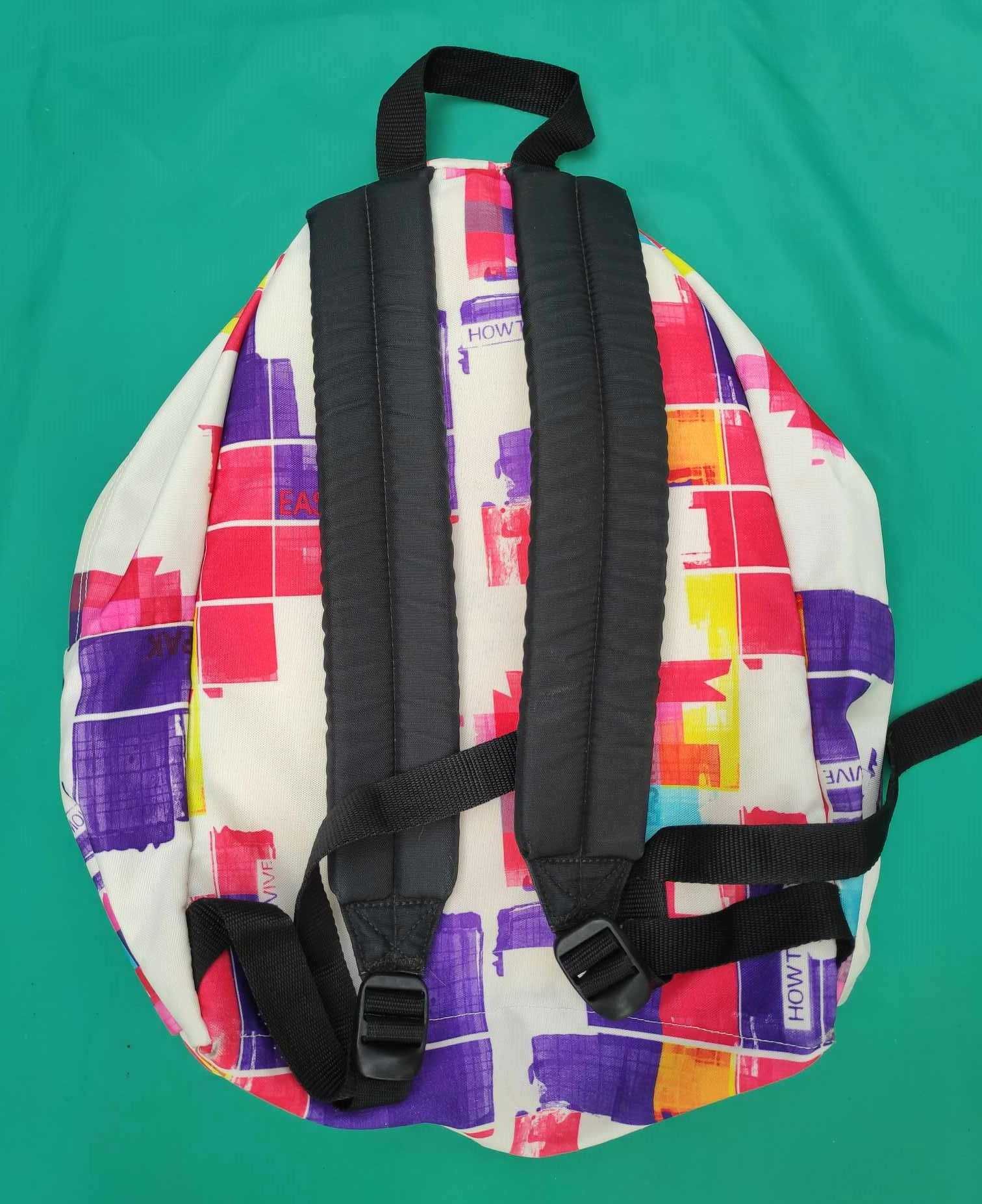 Mochila Eastpak.