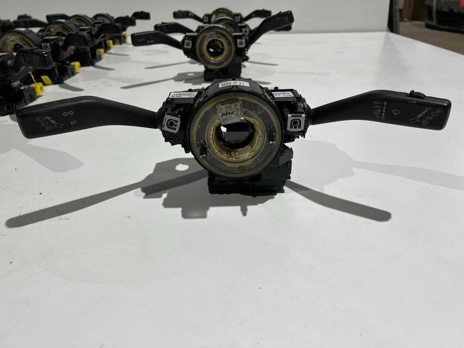 Подрулевой переключатель Skoda A5 Golf 5 Passat B6 гитара шлейф руля