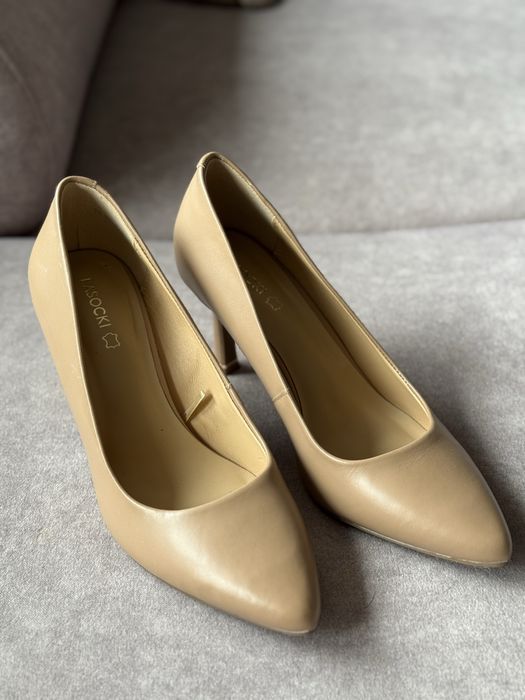 Buty na obcasie Lasocki