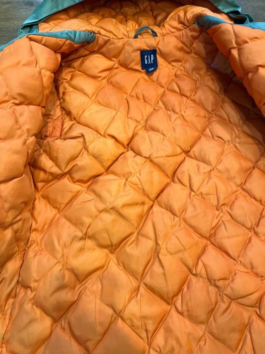 Куртка осіння курточка жіноча Gap