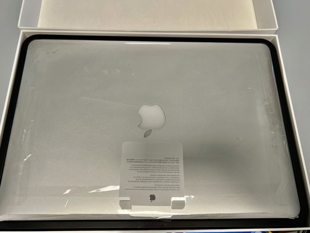 MacBook Pro 15" Intel Core I7 3,4Ghz, 16Gb RAM, Super Stan, Cyrylica