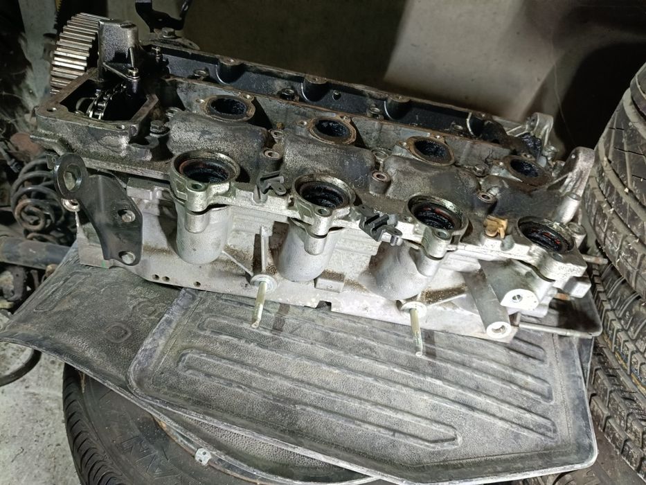 Głowica silnika 2.0 HDI TDCI 136 koni rhr Peugeot Ford Citroen