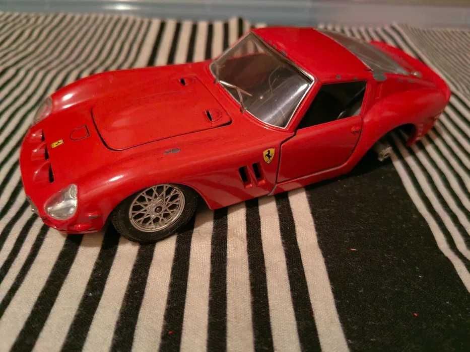 Miniatura 1/24 Ferrari 250 GTO, da BBurago