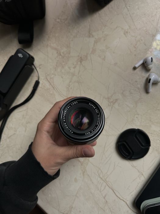 обʼєктив fujifilm 35mm 1.4