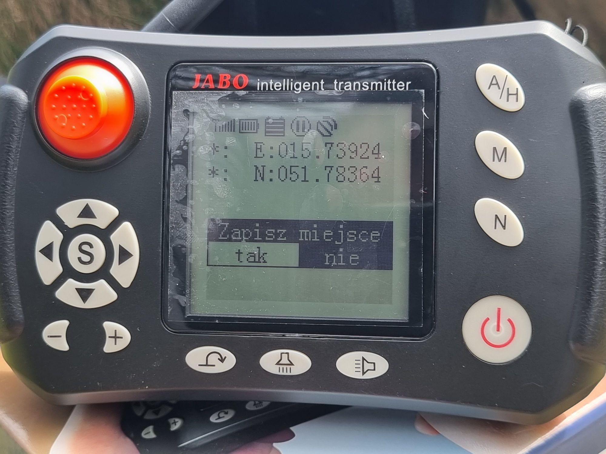 Łódka zanętowa Jabo 2BG GPS Autopilot Echosonda 10Ah 7,4v