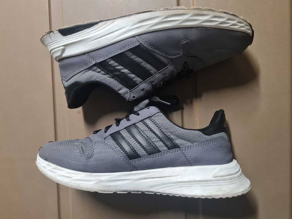 Sportowe buty meskie Adidas oryginalne okazja zadbane 44