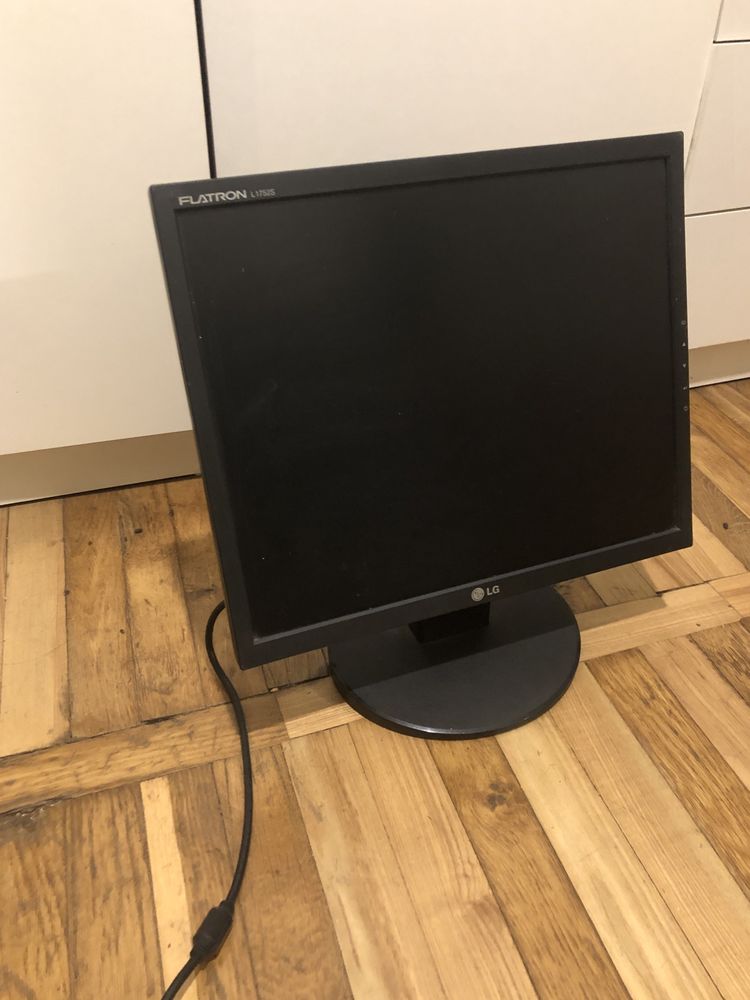 Монітор LG FLATRON L1752S